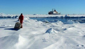 frozen-ice-sea-kashagan-today